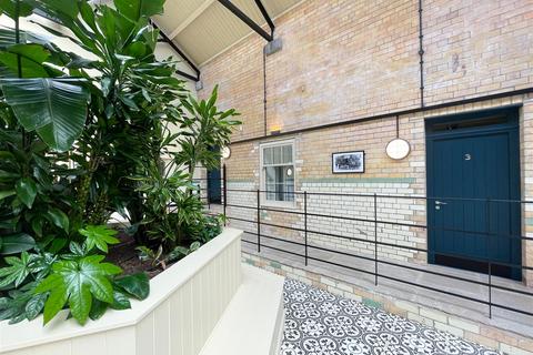 3 bedroom mews to rent, No. 3 Old Bradfield Waterworks, Bradfield, S6