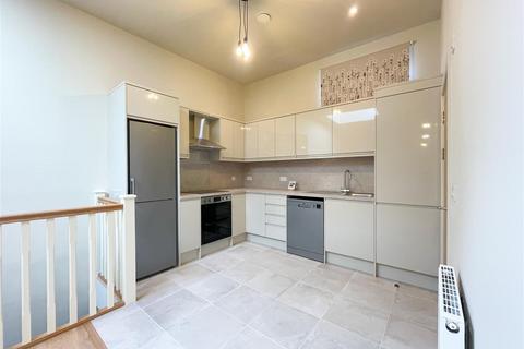 3 bedroom mews to rent, No. 3 Old Bradfield Waterworks, Bradfield, S6