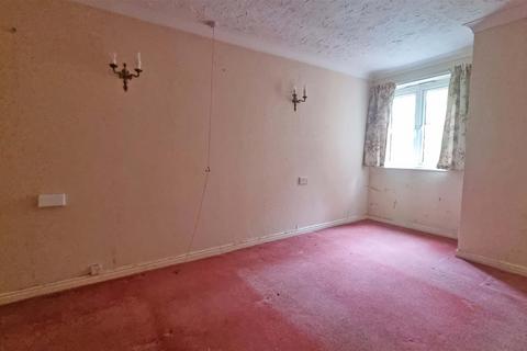 1 bedroom retirement property for sale, Wake Green Road, Moseley, Birmingham