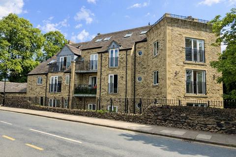2 bedroom flat for sale, Skircoat Green, Halifax