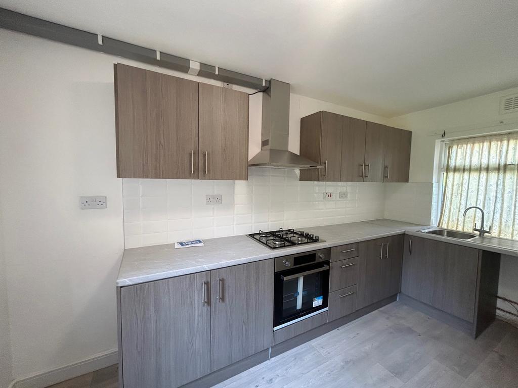 House in Birmingham, West Midlands - View 4