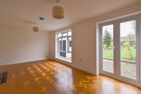 3 bedroom semi-detached house to rent, Radnor Road, Earley, Reading