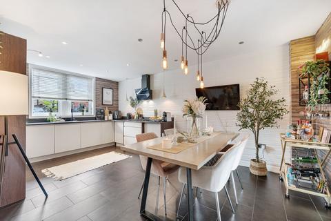 4 bedroom mews for sale, 5 Dunscar Grange, Bromley Cross,  Bolton, BL7 9BB