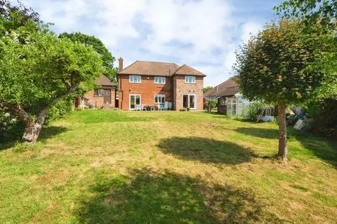 4 bedroom detached house for sale – pohled 2