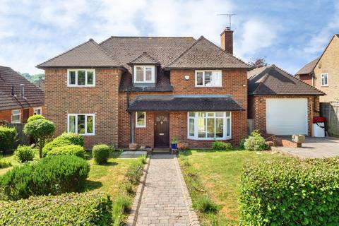 4 bedroom detached house for sale, Brightling Road, Robertsbridge, East Sussex, TN32