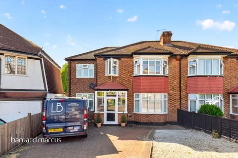 Thorndon Gardens, Epsom