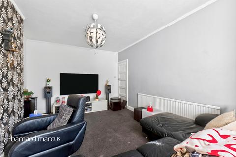 5 bedroom semi-detached house for sale, Thorndon Gardens, Epsom