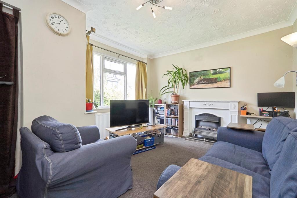 House in Leeds, Fearnville, Killingbeck - View 2
