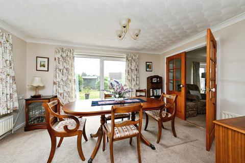 3 bedroom detached bungalow for sale, West Hall Road, Dersingham, King's Lynn