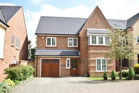 Ermyn Way, Leatherhead KT22