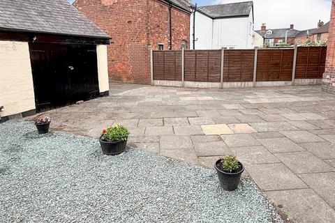 2 bedroom apartment for sale, Fairfield House, Old St Martins Road, Gobowen