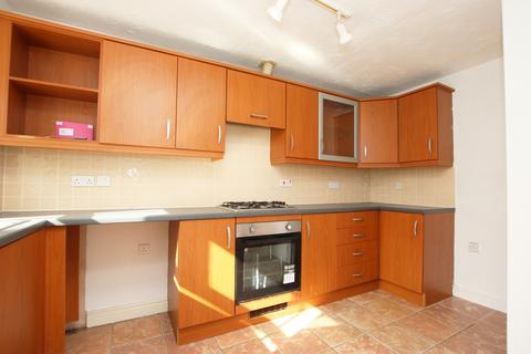 3 bedroom village house to rent, The Round, Northants, Mawsley, NN14