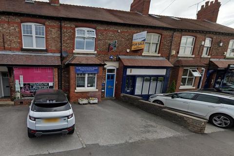 1 bedroom flat for sale, Chapel Lane, Wilmslow, Cheshire