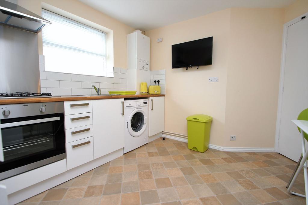 Southcote Road, Bournemouth BH1 - View 3