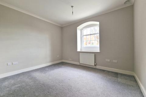 2 bedroom ground floor flat to rent, Old Infirmary House, Portsmouth, PO1
