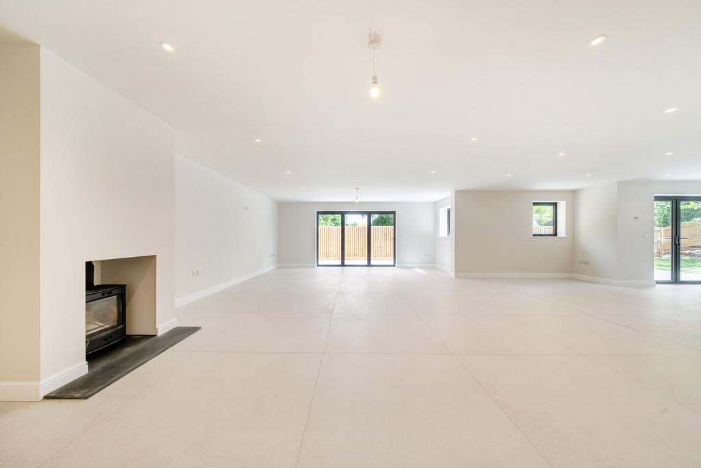 Open Plan Kitchen / Living / Dining Room