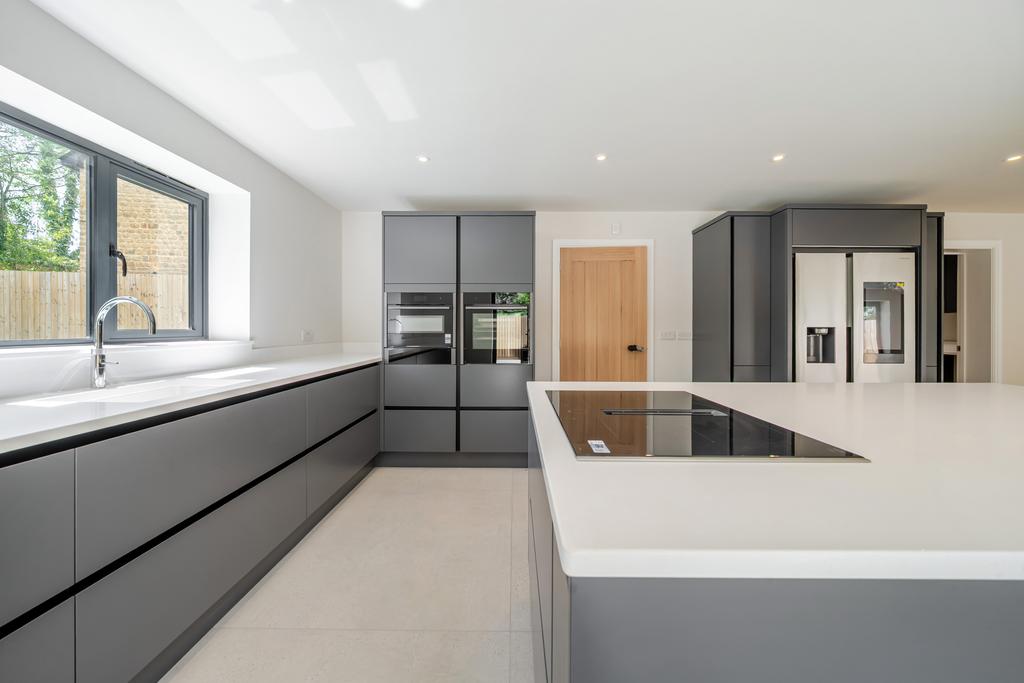 Open Plan Kitchen / Living / Dining Room