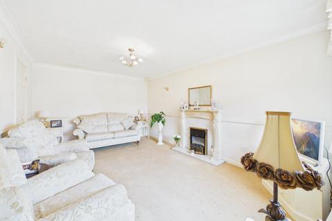 2 bedroom bungalow for sale, The Heath, Greater Manchester OL7