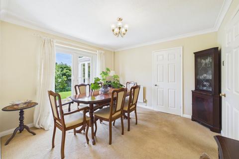 2 bedroom bungalow for sale, The Heath, Greater Manchester OL7