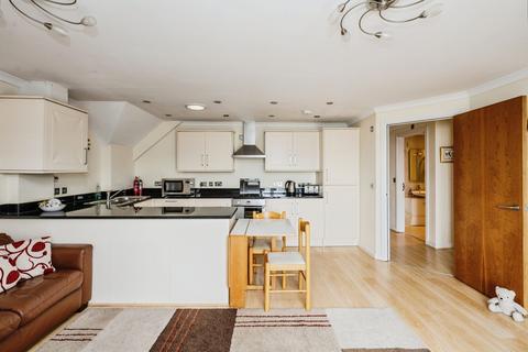 2 bedroom flat for sale, Mumbles Road, Swansea SA3