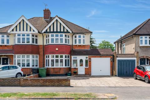 Briarwood Road, Epsom, KT17