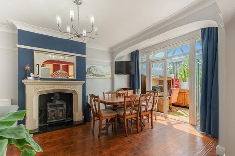 4 bedroom semi-detached house for sale, Briarwood Road, Epsom, KT17