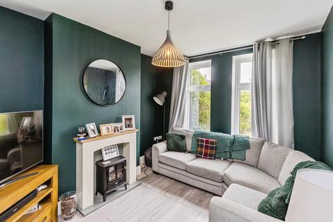 2 bedroom terraced house for sale, Gordon Terrace, King Street, Mold, Flintshire, CH7