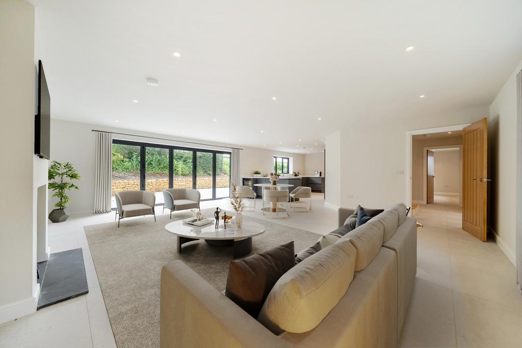 Open Plan Kitchen / Dining / Family Room