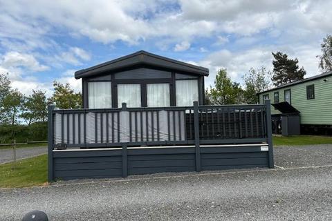 2 bedroom lodge for sale, East Heslerton Malton