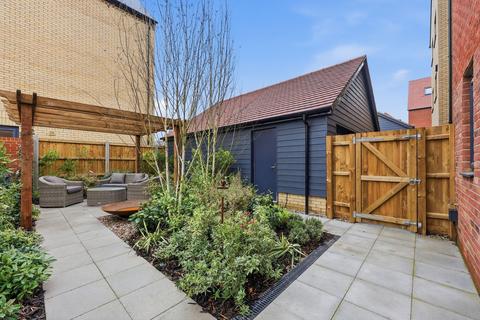 5 bedroom semi-detached house for sale, Plot 134, The Thurne at Hopkins Homes at Beaulieu, Chelmsford, Hopkins Homes at Beaulieu, Remembrance Avenue CM1