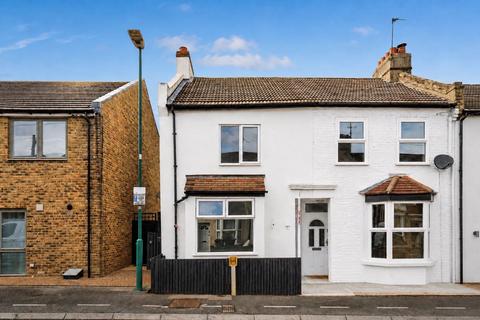 Sydney Road, Sutton