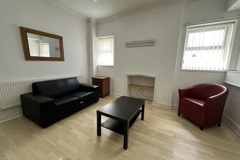 1 bedroom apartment to rent, The Walk, Roath, Cardiff
