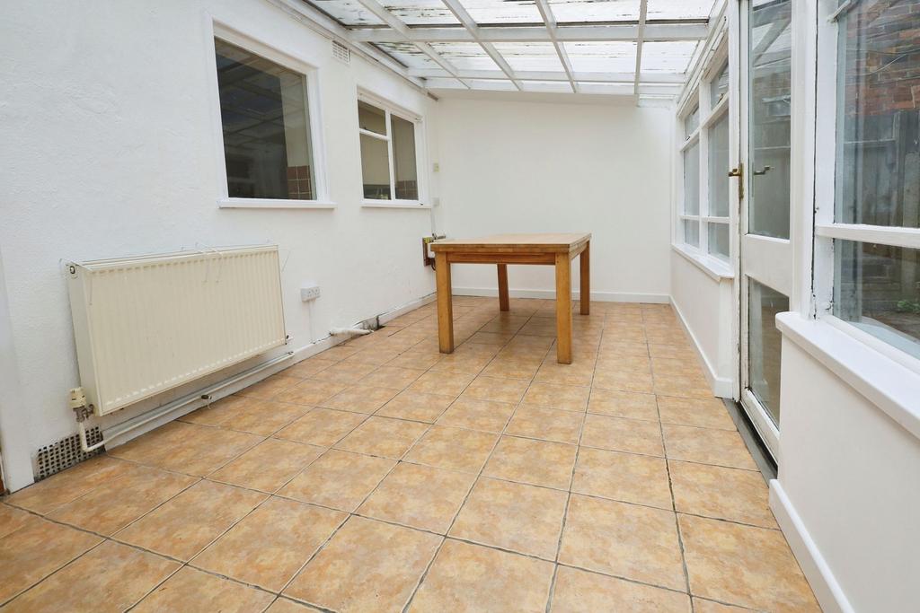 House in Bournemouth, Springbourne - View 6
