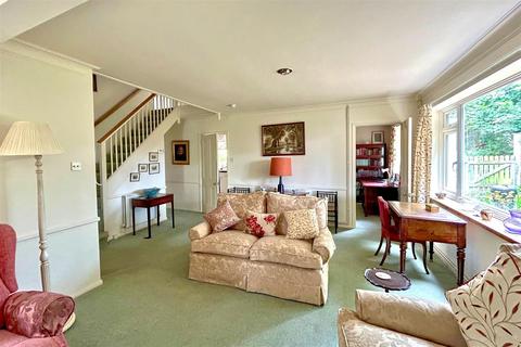 3 bedroom chalet for sale, Manor Road North, Seaford