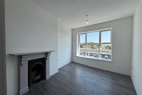 1 bedroom flat to rent, Fore Street, St. Austell, PL25