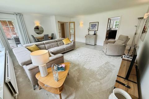 undefined, Ladybrook Road, Bramhall, SK7