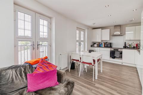 2 bedroom apartment for sale, Summerlin Drive, Woburn Sands, Milton Keynes