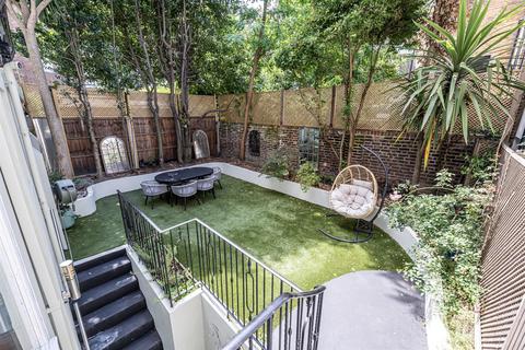 3 bedroom terraced house for sale, Addison Avenue Holland Park London, Royal borough of Kensington and Chelsea
