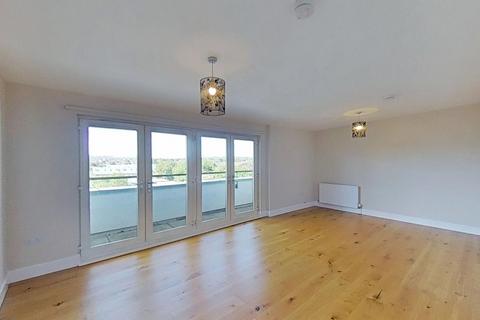 3 bedroom flat to rent, Lindsay Road, Edinburgh, Midlothian, EH6