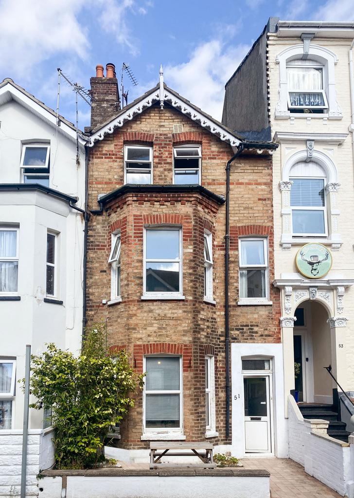 House in Bournemouth, West Cliff - View 3