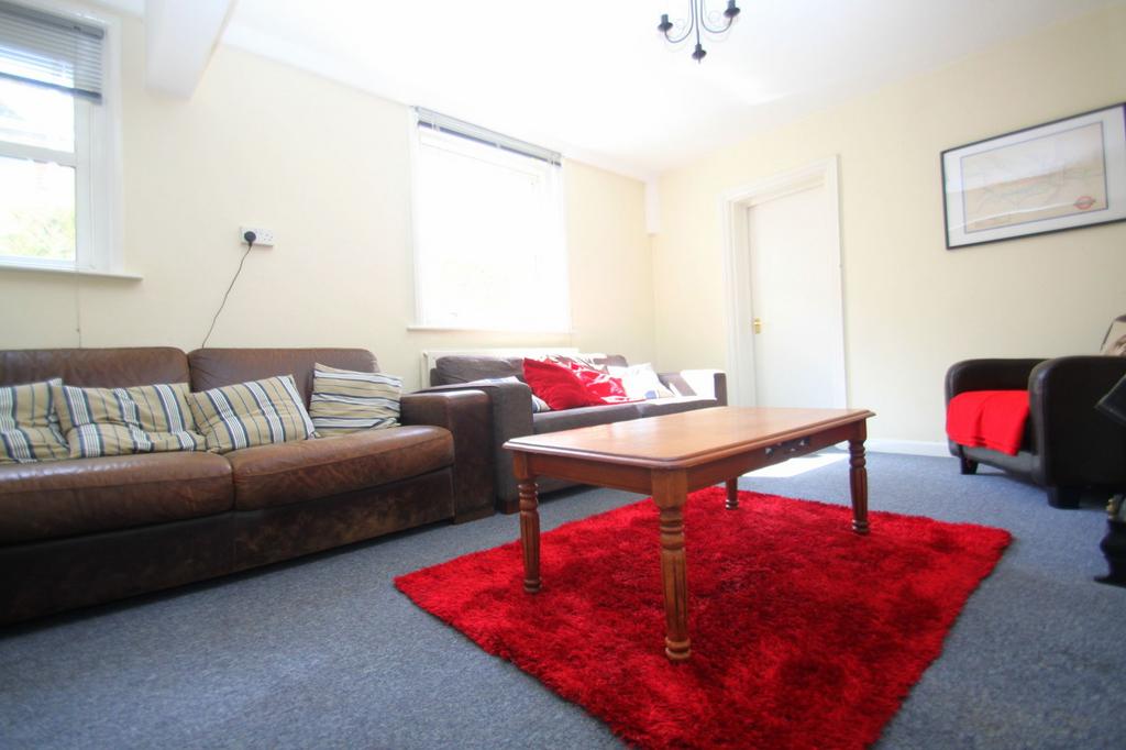 House in Bournemouth, Lansdowne - View 2