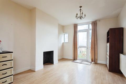 3 bedroom terraced house for sale, Hulse Avenue, Barking