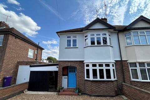 4 bedroom semi-detached house for sale, Cambridge Road, Hitchin