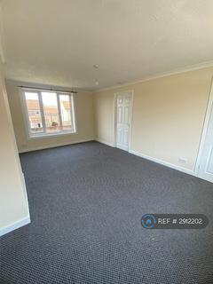 3 bedroom terraced house to rent, Acacia Drive, Beith, KA15