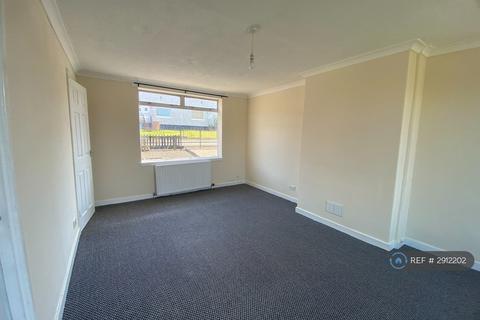 3 bedroom terraced house to rent, Acacia Drive, Beith, KA15