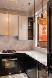 2 bedroom flat for sale, Berkeley Street, London W1J