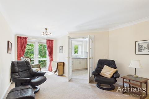 2 bedroom retirement property for sale, Chancellor Court, Broomfield Road, CM1 1RY