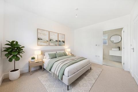 2 bedroom detached bungalow for sale, Clare Road, Benfleet, SS7