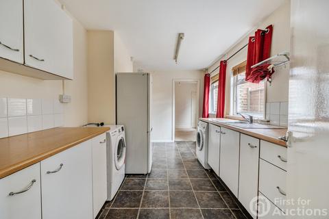 3 bedroom semi-detached house for sale, Hyde End Road, Shinfield, Reading