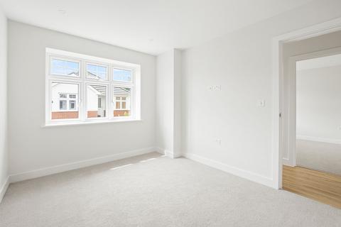2 bedroom detached bungalow for sale, Lacey Crescent, Poole BH15
